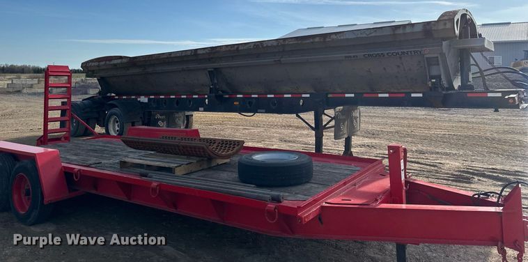 image for item EN3019 2016 Cross Country  200-43 side dump trailer
