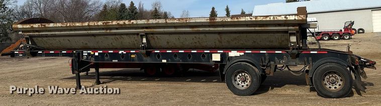 image for item EN3019 2016 Cross Country  200-43 side dump trailer