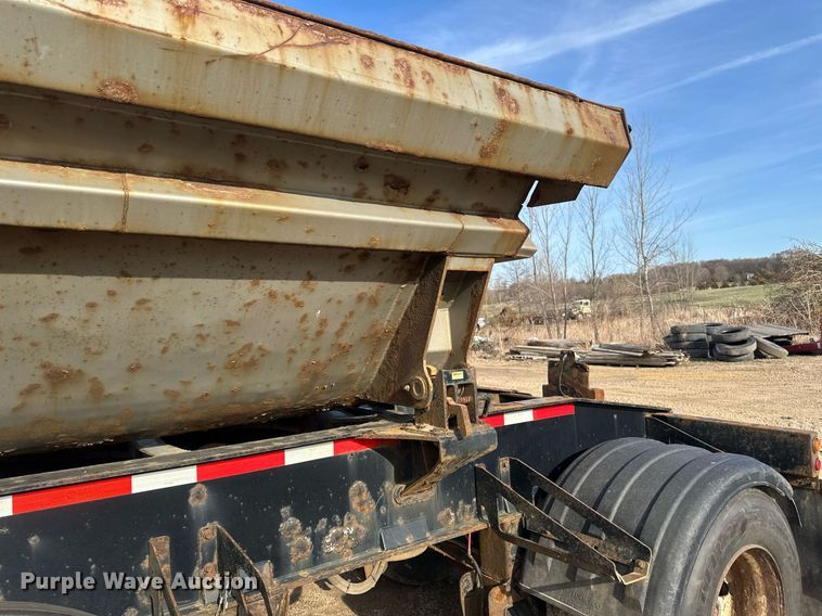 image for item EN3019 2016 Cross Country  200-43 side dump trailer
