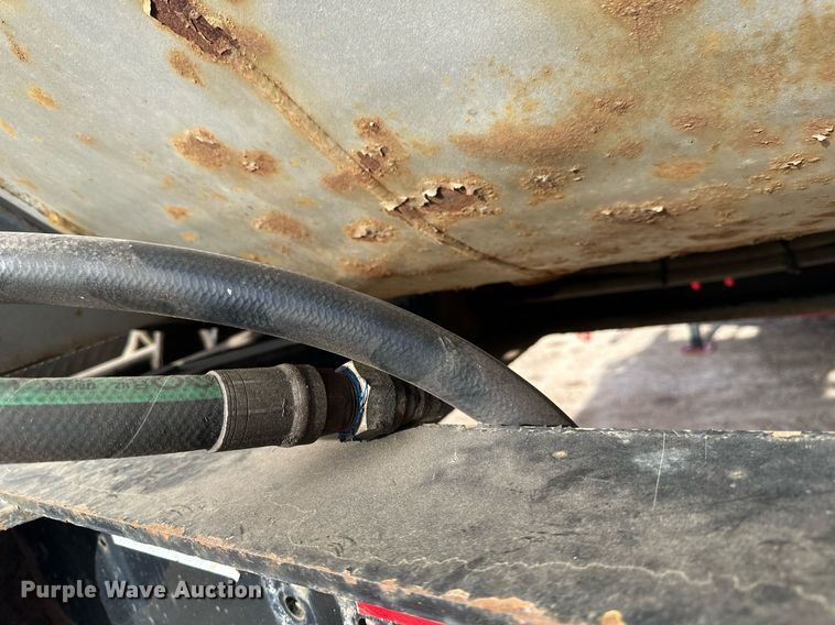 image for item EN3019 2016 Cross Country  200-43 side dump trailer