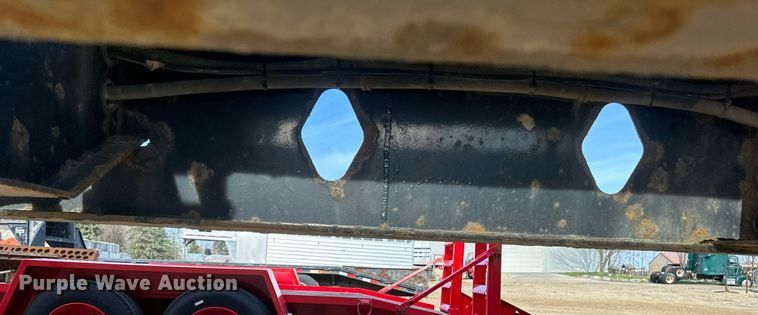 image for item EN3019 2016 Cross Country  200-43 side dump trailer