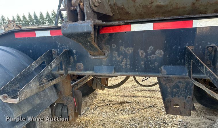 image for item EN3019 2016 Cross Country  200-43 side dump trailer
