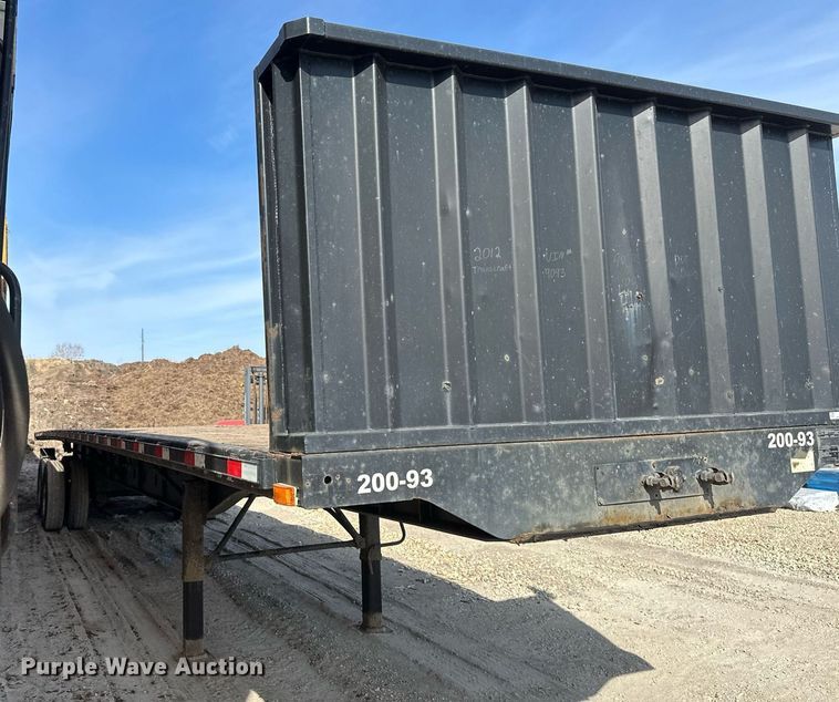 image for item EN3023 2012 Transcraft TL200 flatbed trailer