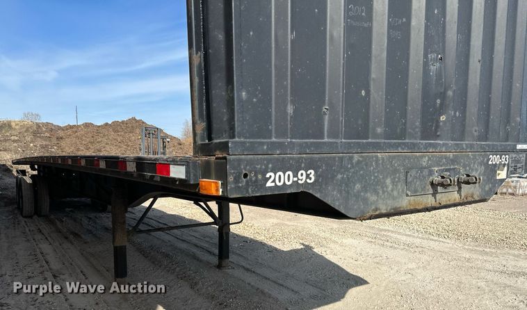 image for item EN3023 2012 Transcraft TL200 flatbed trailer