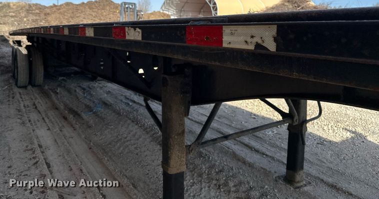 image for item EN3023 2012 Transcraft TL200 flatbed trailer