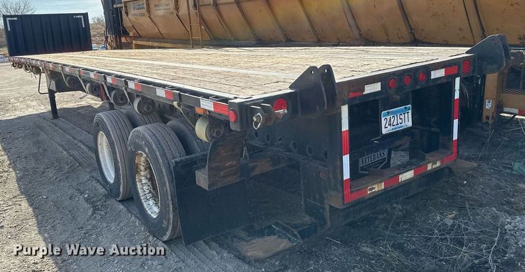 image for item EN3023 2012 Transcraft TL200 flatbed trailer