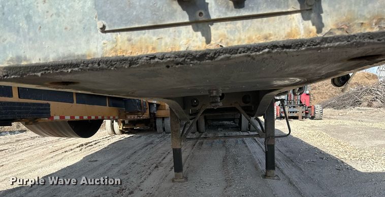 image for item EN3023 2012 Transcraft TL200 flatbed trailer