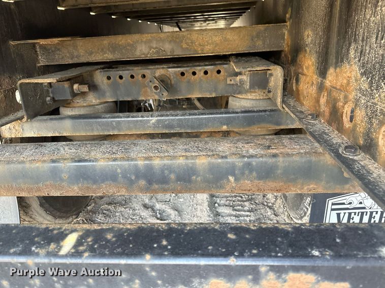 image for item EN3023 2012 Transcraft TL200 flatbed trailer