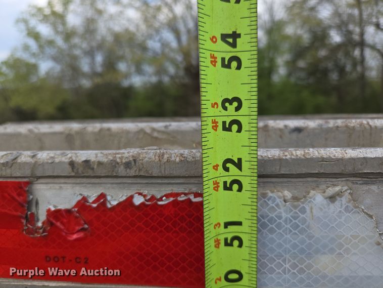 image for item EN3587 2002 Lufkin FL-XL flatbed trailer