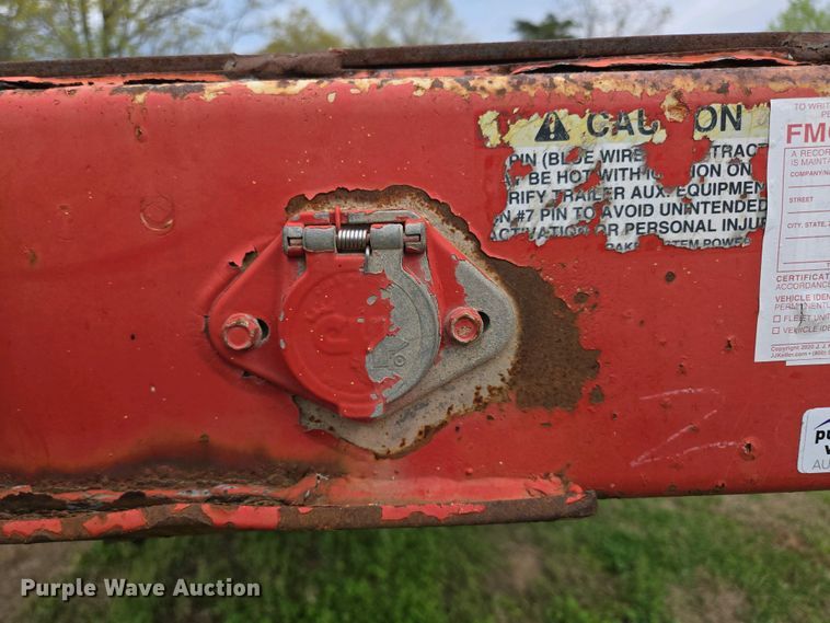 image for item EN3587 2002 Lufkin FL-XL flatbed trailer