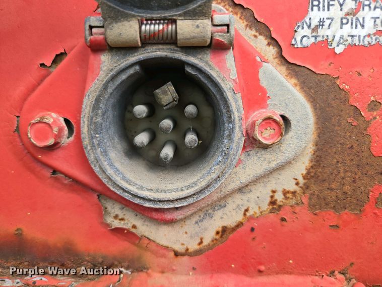 image for item EN3587 2002 Lufkin FL-XL flatbed trailer