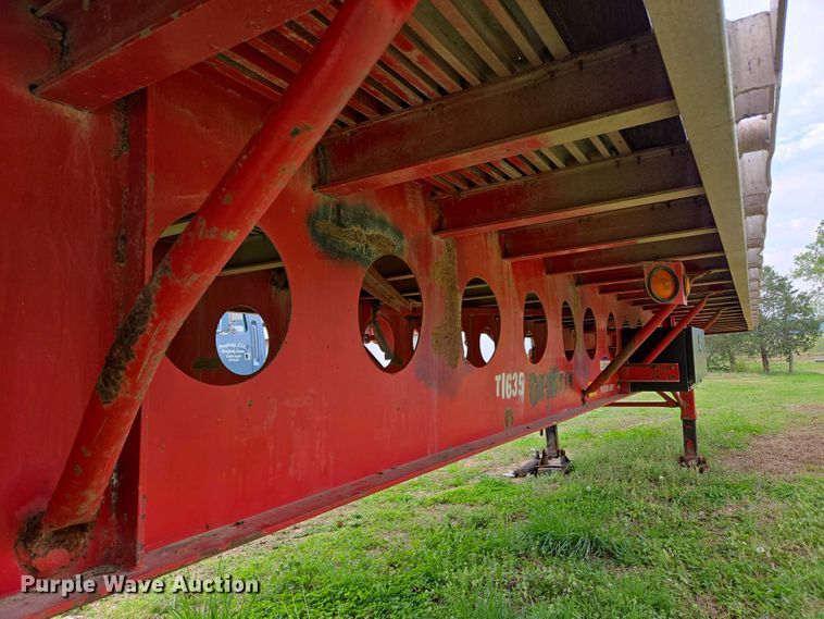 image for item EN3587 2002 Lufkin FL-XL flatbed trailer