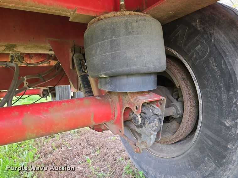 image for item EN3587 2002 Lufkin FL-XL flatbed trailer