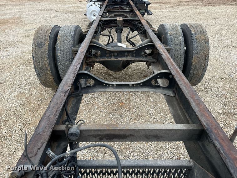 image for item EN4502 2010 International 4300 DuraStar truck cab and chassis