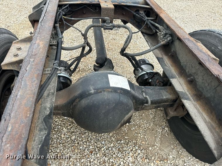 image for item EN4502 2010 International 4300 DuraStar truck cab and chassis