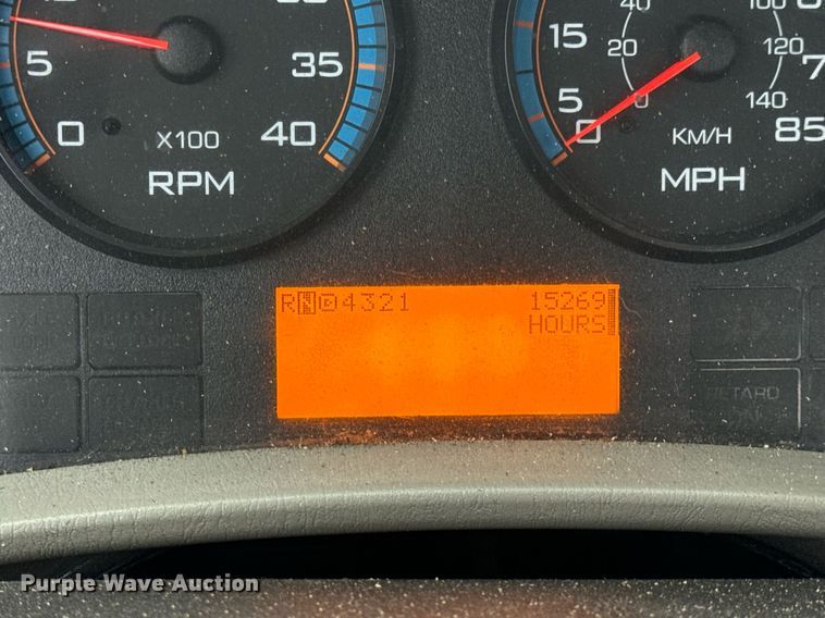 image for item EN4502 2010 International 4300 DuraStar truck cab and chassis