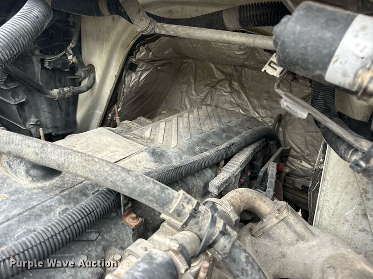 image for item EN4502 2010 International 4300 DuraStar truck cab and chassis