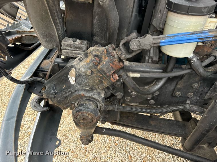 image for item EN4502 2010 International 4300 DuraStar truck cab and chassis