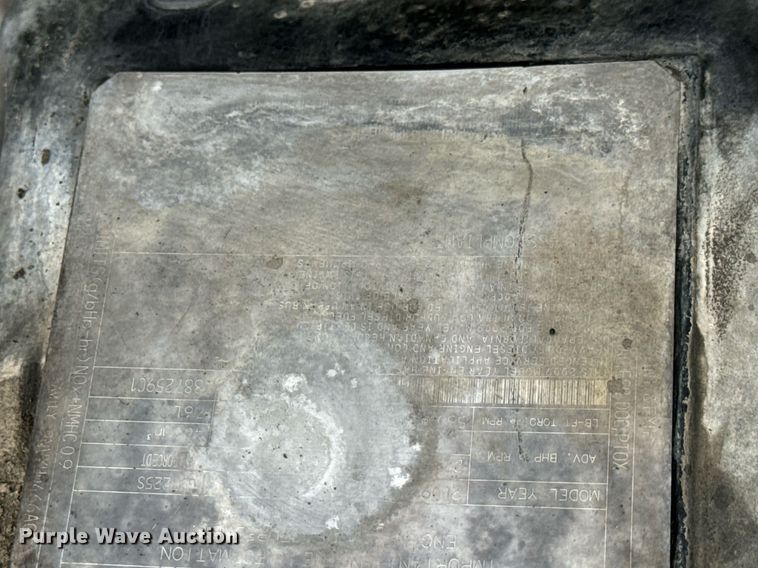 image for item EN4502 2010 International 4300 DuraStar truck cab and chassis