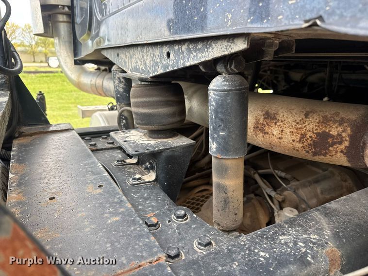 image for item EQ1415 2006 Western Star 4900FA roll-off container truck