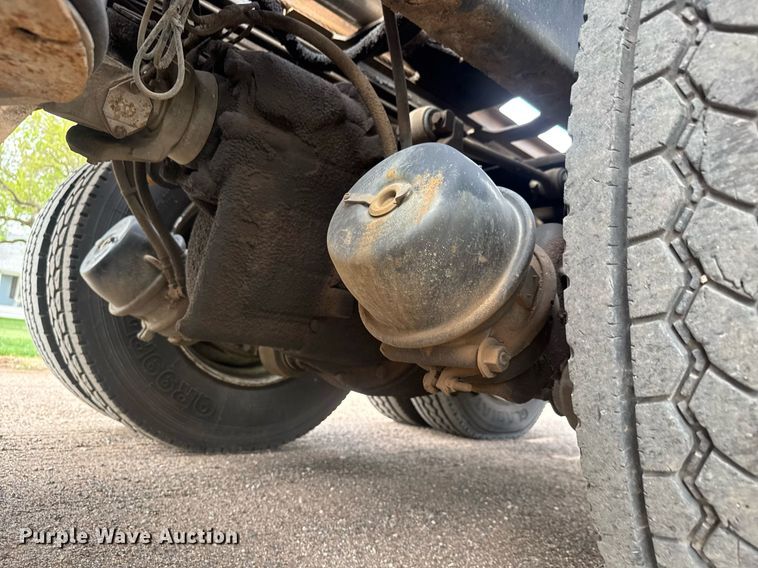 image for item EQ1415 2006 Western Star 4900FA roll-off container truck