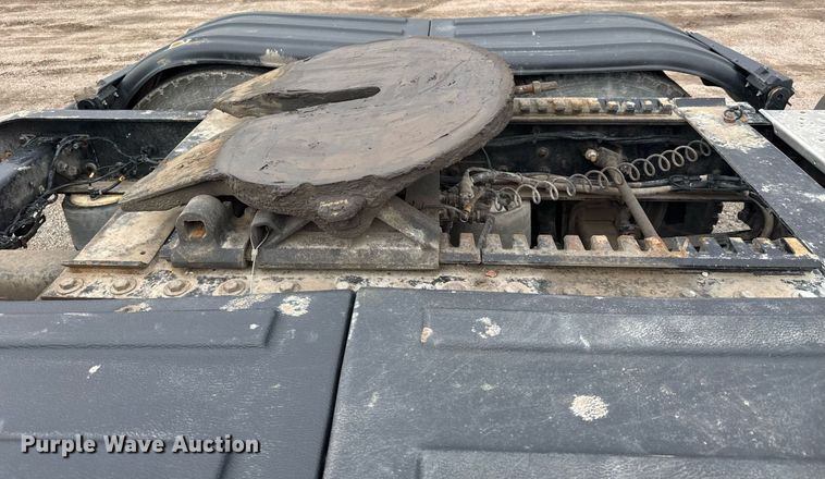 image for item EQ1420 2019 Western Star 4700SB semi truck