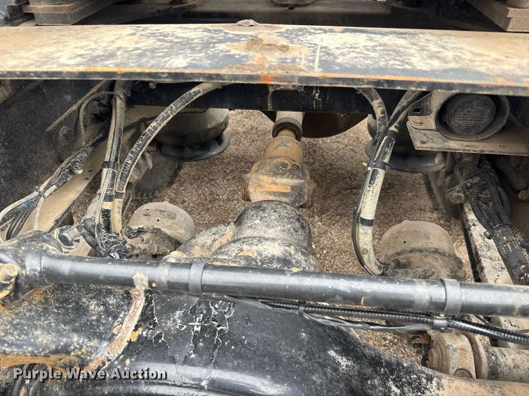 image for item EQ1420 2019 Western Star 4700SB semi truck