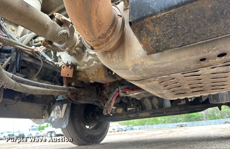 image for item EQ1420 2019 Western Star 4700SB semi truck