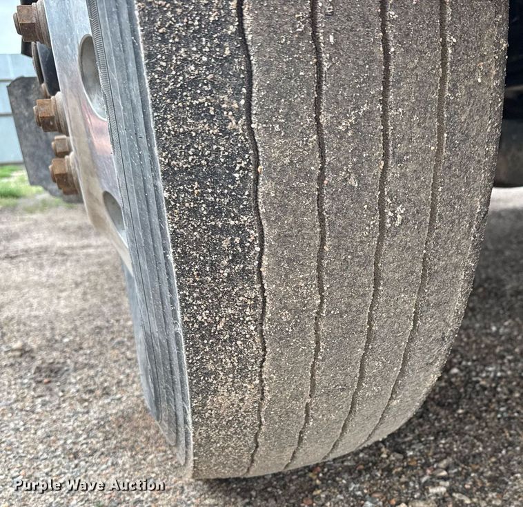 image for item EQ1420 2019 Western Star 4700SB semi truck