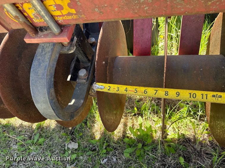 image for item EQ1435 Sunflower 4212 mulch finisher