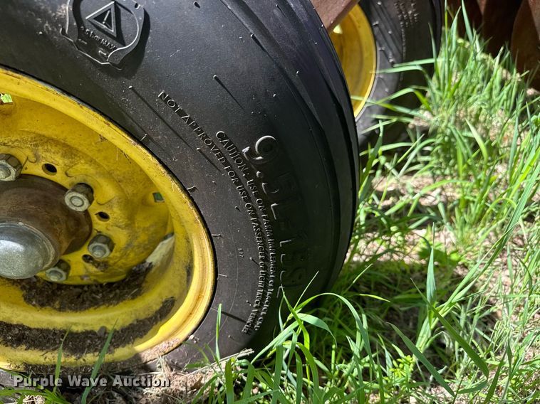 image for item EQ1435 Sunflower 4212 mulch finisher