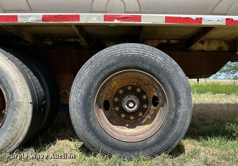 image for item EQ4658 1996 Ledwell Bulkfeed feed delivery trailer