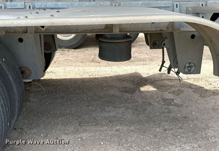 image for item EQ4685 2021 Hensley ATLW-40-35-8 feed delivery trailer