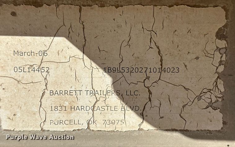 image for item EQ4688 2007 Barrett livestock trailer