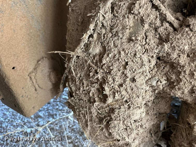 image for item EQ4689 2009 Barrett livestock trailer