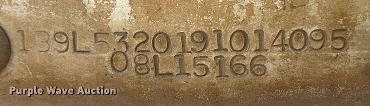 image for item EQ4690 2009 Barrett livestock trailer