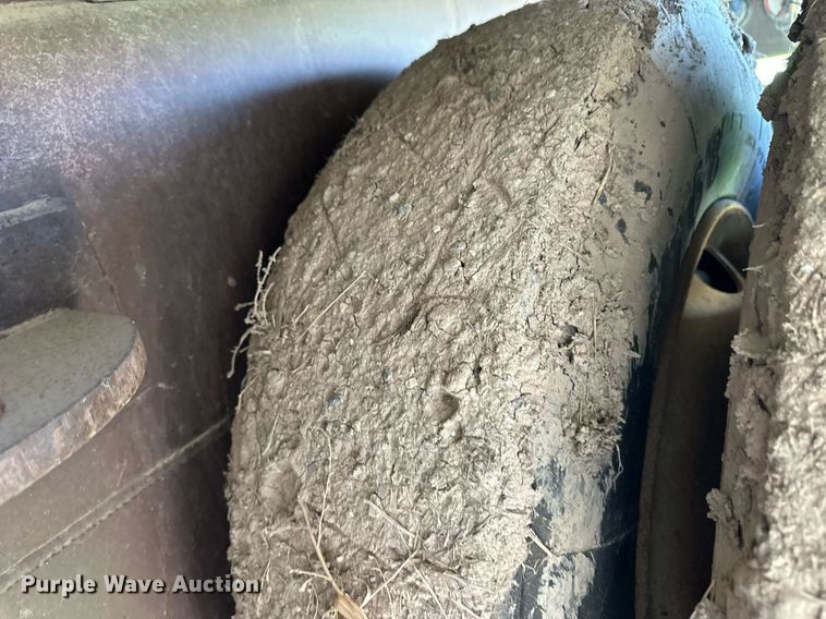 image for item EQ4691 2007 Barrett livestock trailer