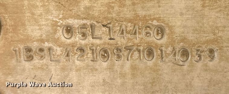 image for item EQ4698 2007 Barrett livestock trailer