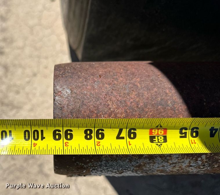 image for item EQ4702 1963 Fruehauf F2 tank trailer