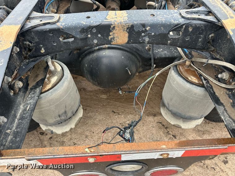 image for item EQ4710 2007 Freightliner Argosy semi truck