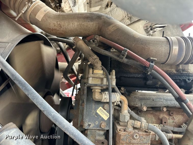 image for item EQ4710 2007 Freightliner Argosy semi truck