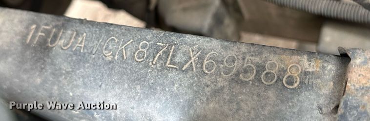 image for item EQ4710 2007 Freightliner Argosy semi truck