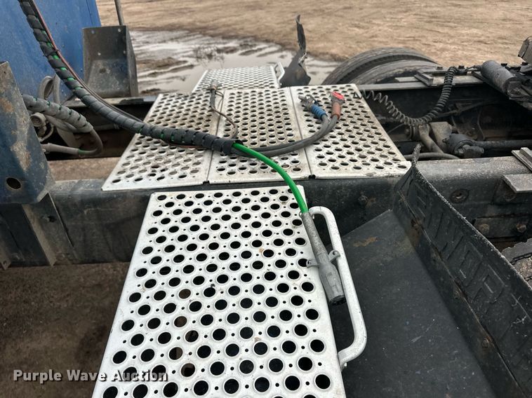 image for item EQ4711 1997 Kenworth T600 semi truck