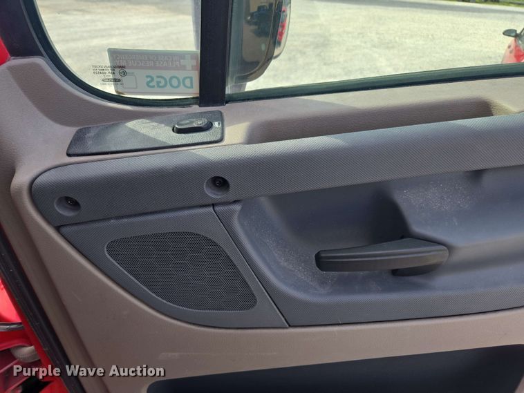 image for item FB9384 2018 Freightliner Cascadia 125 semi truck