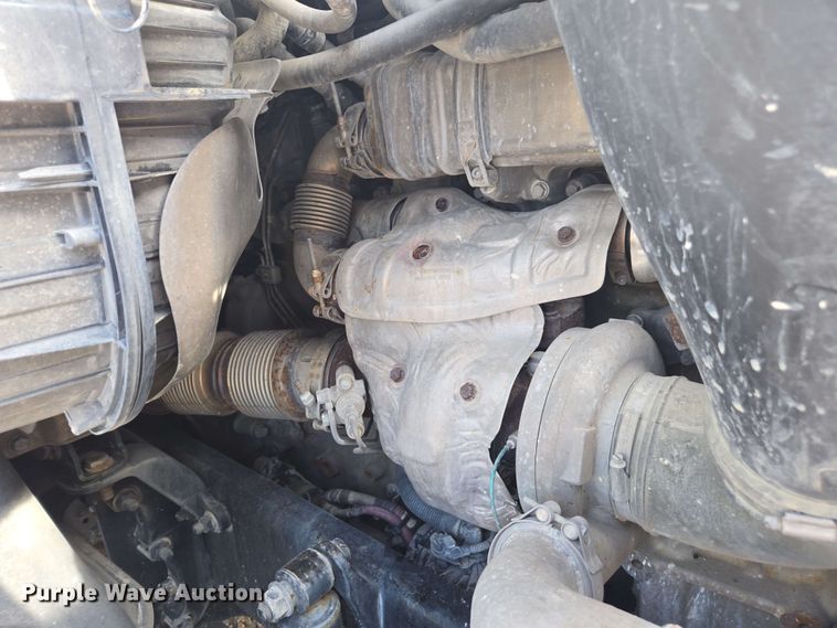 image for item FB9384 2018 Freightliner Cascadia 125 semi truck