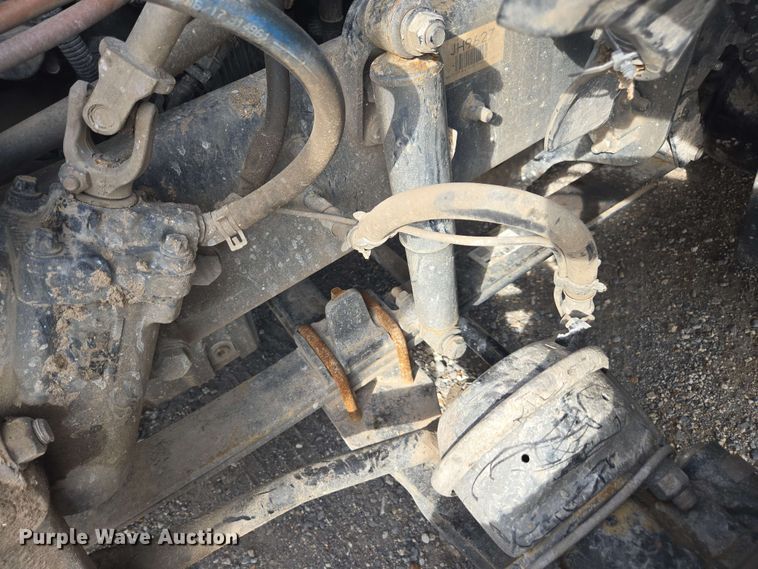 image for item FB9384 2018 Freightliner Cascadia 125 semi truck