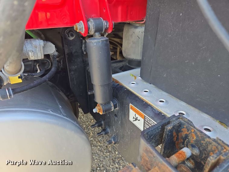 image for item FB9385 2018 Freightliner Cascadia125 semi truck