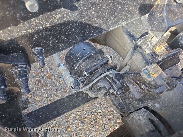 image for item FB9385 2018 Freightliner Cascadia125 semi truck