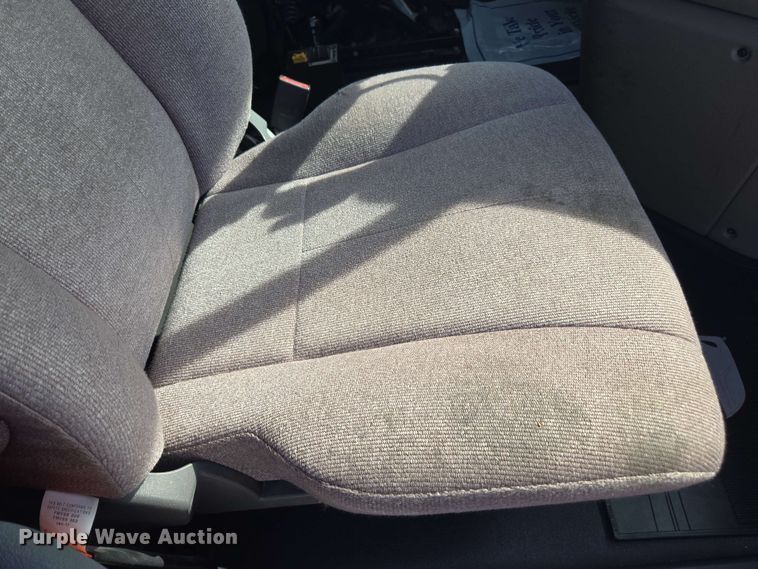 image for item FB9385 2018 Freightliner Cascadia125 semi truck