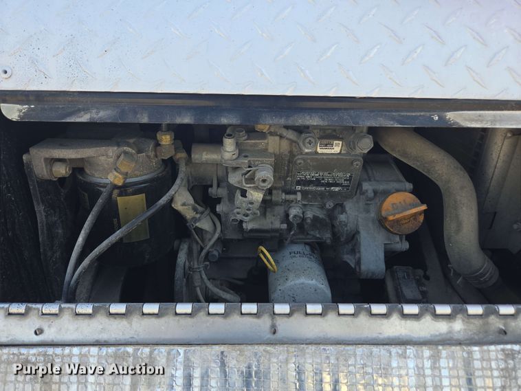 image for item FB9386 2018 Freightliner Cascadia125 semi truck